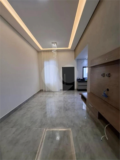 Foto REO1115310