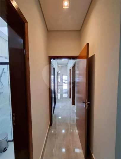 Foto REO1115310