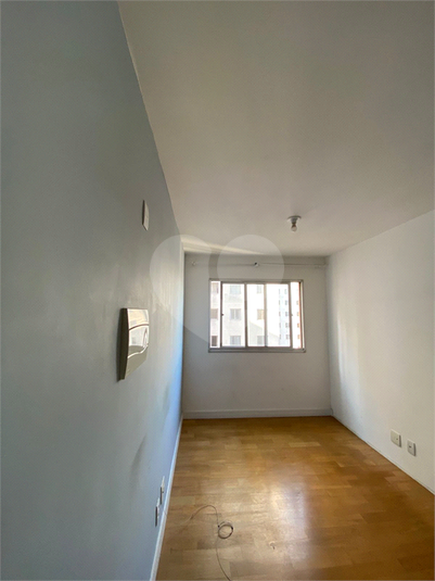 Foto REO1115319