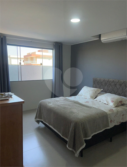 Foto REO1115322