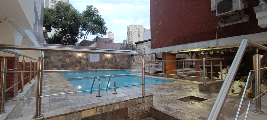 Foto REO1115323