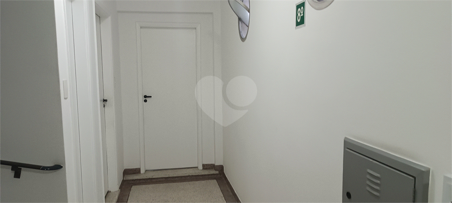 Foto REO1115323