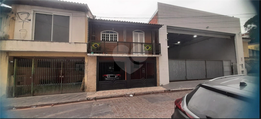 Foto REO1115331