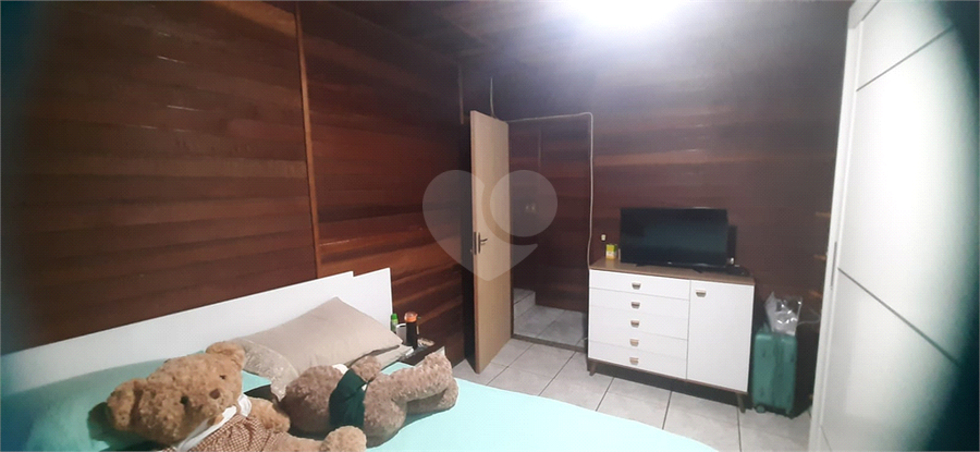 Foto REO1115331