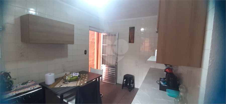Foto REO1115331