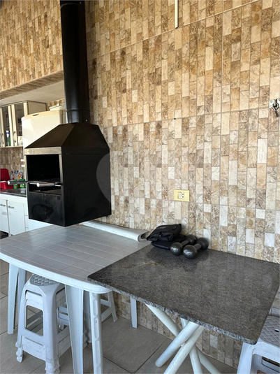 Foto REO1115342