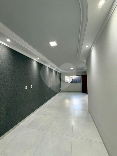 Foto REO1115345