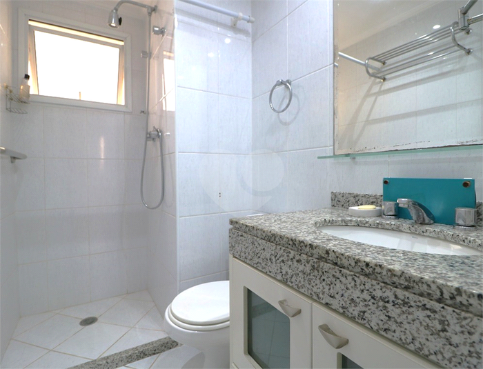 Foto REO1115357