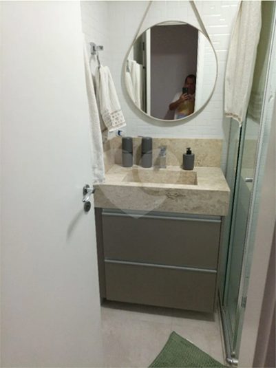 Foto REO1115366