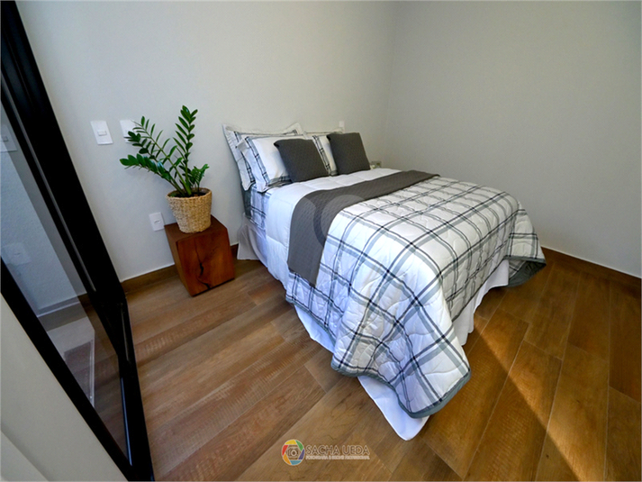 Foto REO1115367