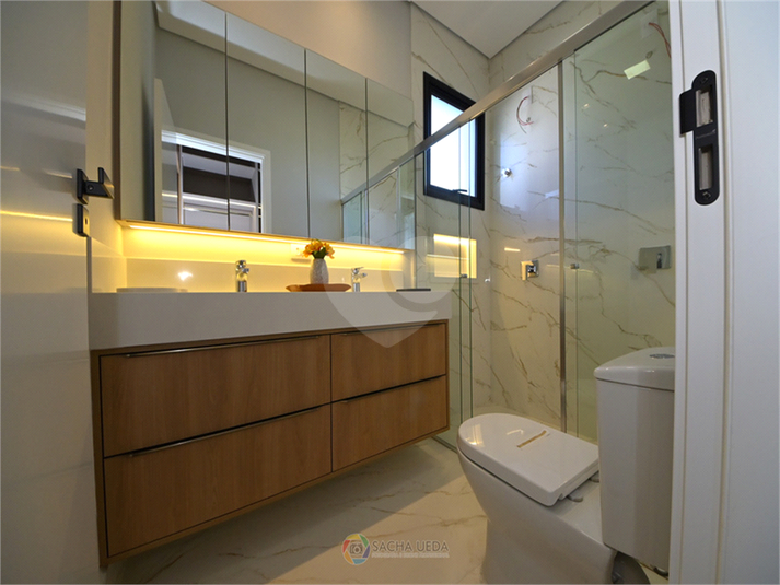 Foto REO1115367