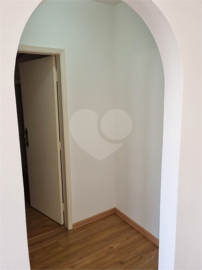 Foto REO1115368