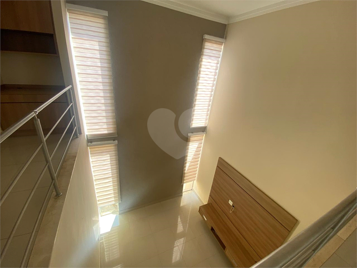 Foto REO1115369