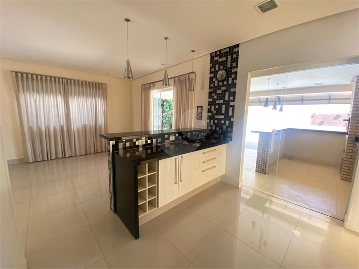 Foto REO1115369