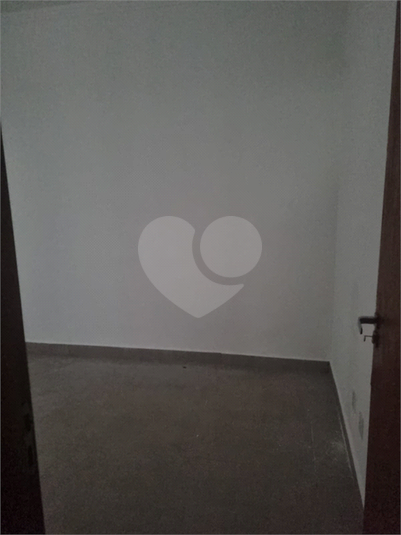 Foto REO1115376