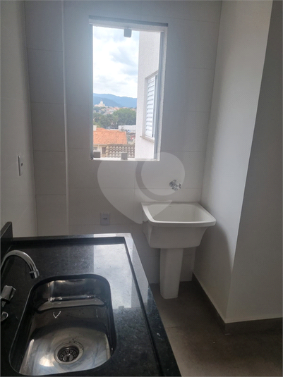 Foto REO1115386