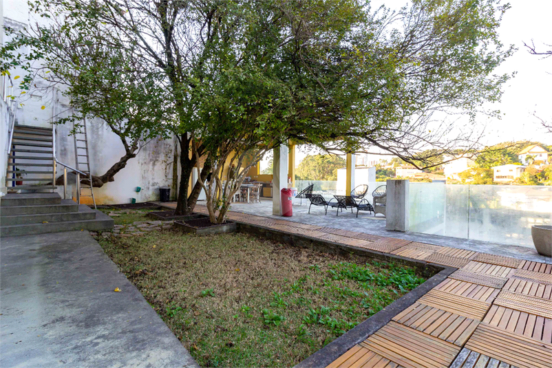 Foto REO1115395