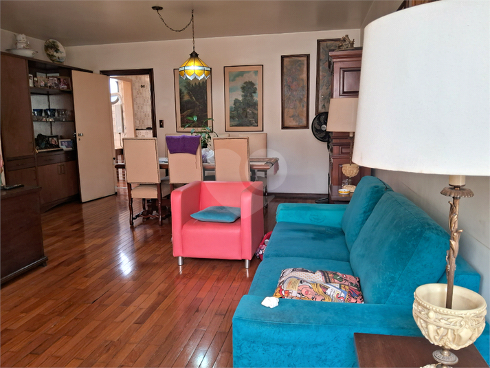 Foto REO1115396