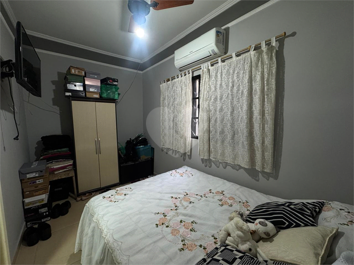 Foto REO1115397