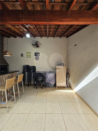 Foto REO1115397