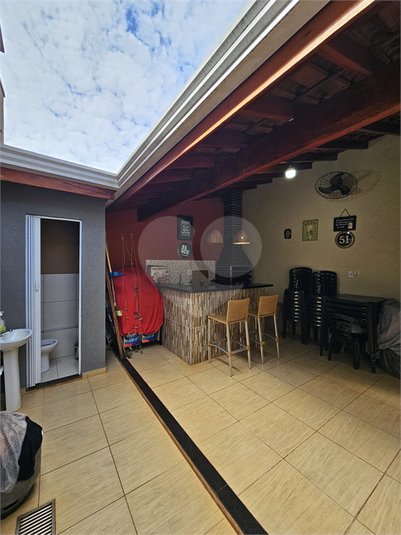 Foto REO1115397