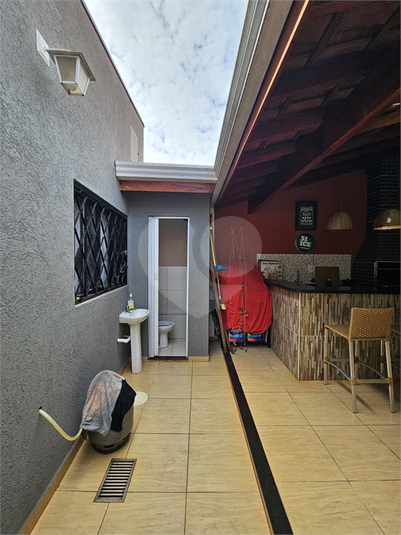 Foto REO1115397