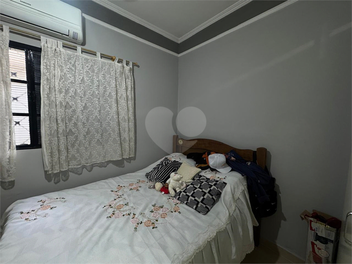 Foto REO1115397