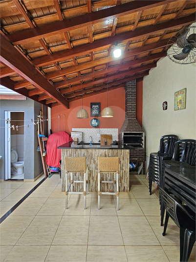Foto REO1115397