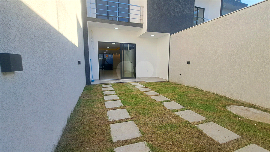 Foto REO1115400