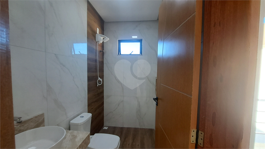 Foto REO1115400