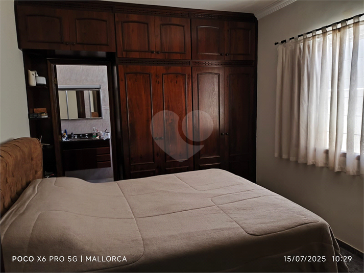 Foto REO1115410