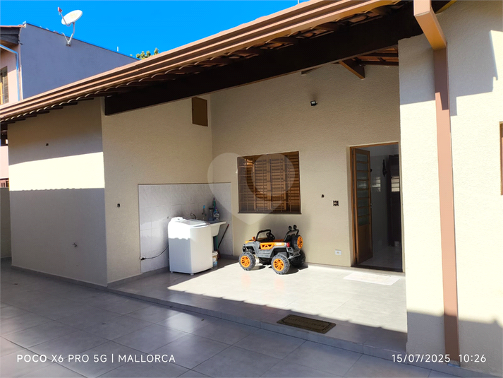 Foto REO1115410