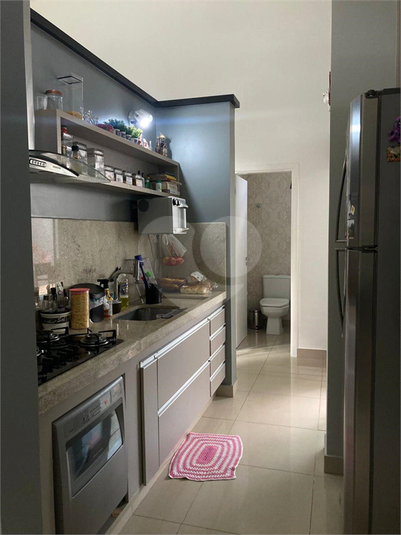 Foto REO1115413