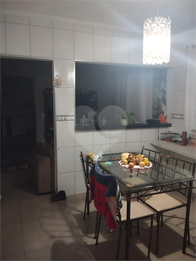Foto REO1115417