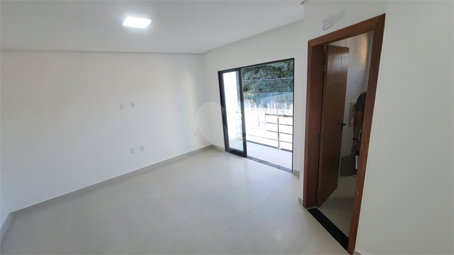 Foto REO1115421