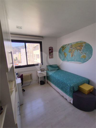 Foto REO1115422