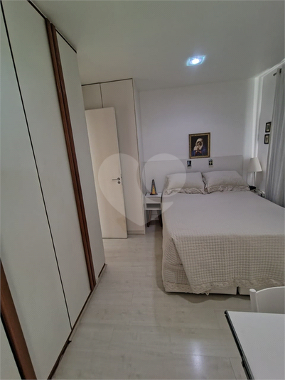 Foto REO1115422