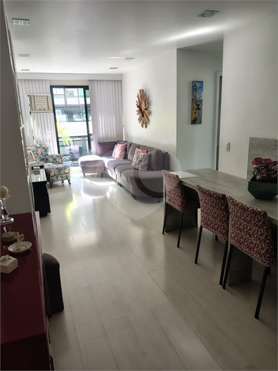 Foto REO1115422