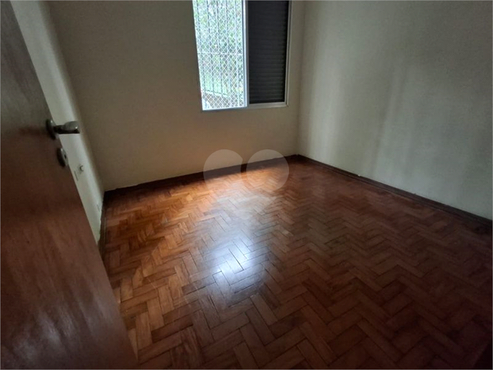 Foto REO1115432