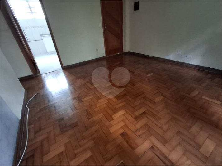 Foto REO1115432