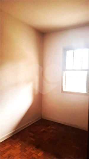 Foto REO1115433