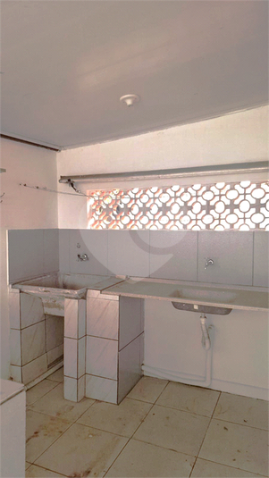 Foto REO1115433