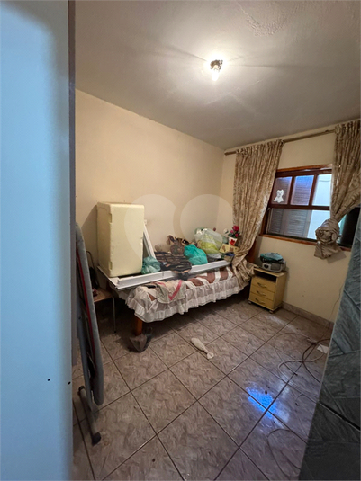 Foto REO1115435
