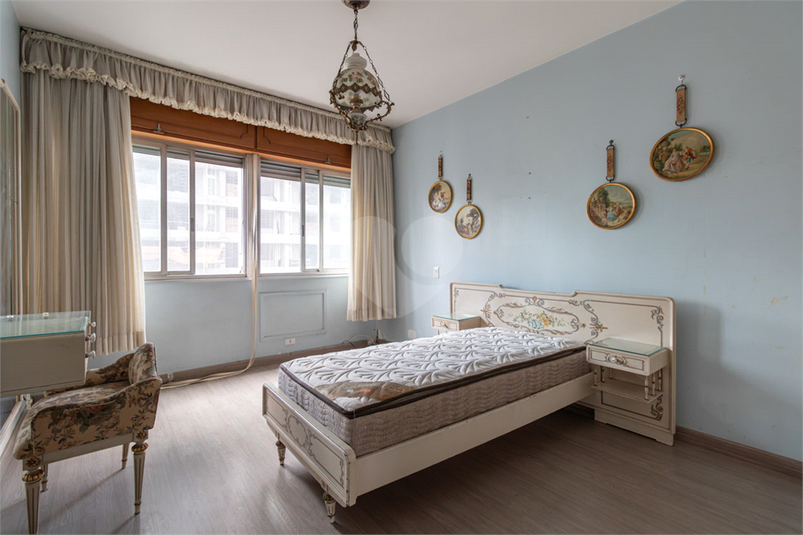 Foto REO1115445