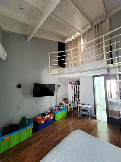 Foto REO1115449