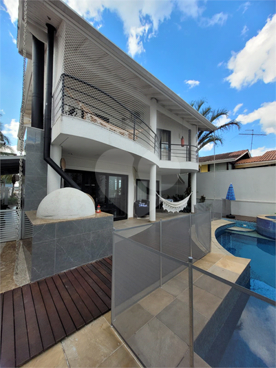 Foto REO1115449