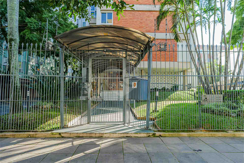 Foto REO1115468