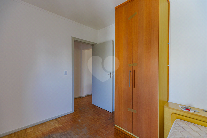 Foto REO1115468
