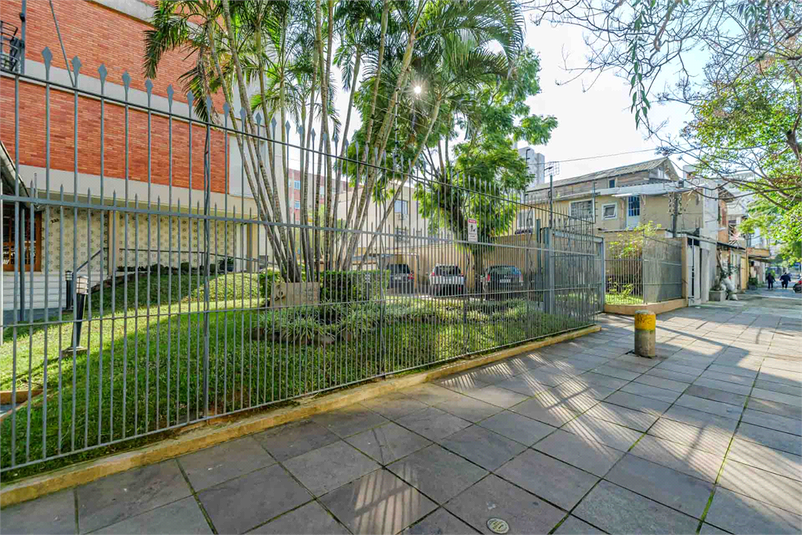 Foto REO1115468