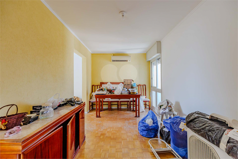 Foto REO1115468